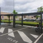 outdoor fietsenstalling voor fietsen, scooters, motoren en scooters