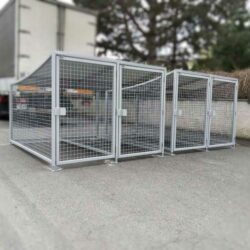 VELCOFFRE Triporteur grillage flou e1655405687317 Abri vélos motos