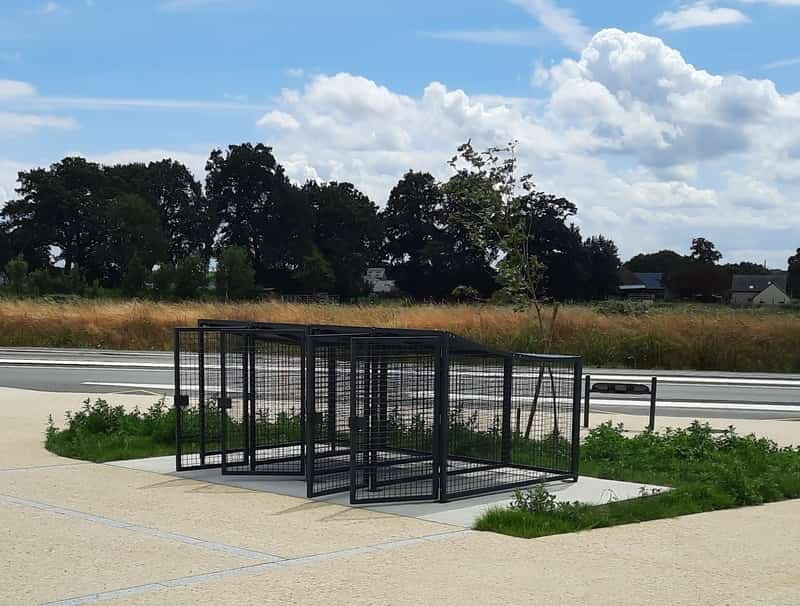 secure-individual-bike-shelter