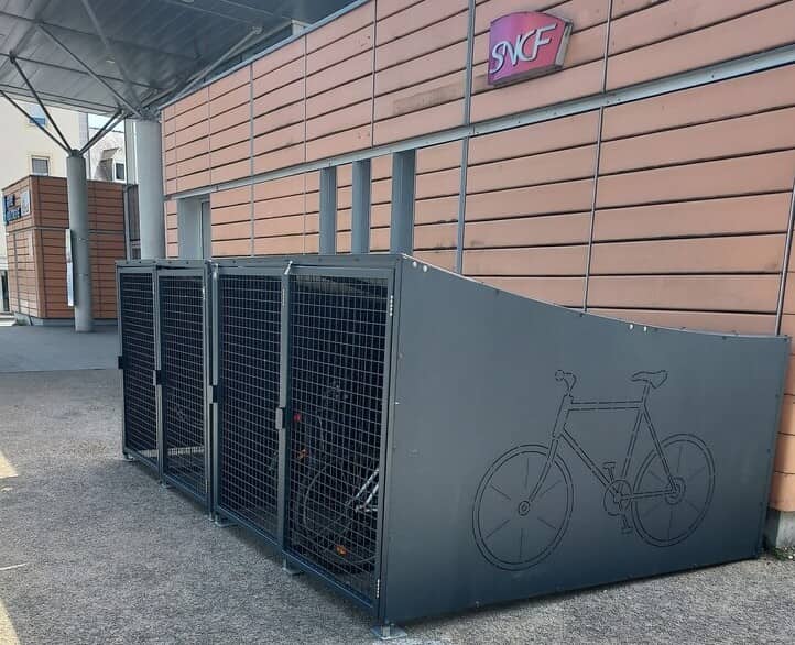 consigne vélo individuelle VelCoffre tôle pleine - Gare SNCF Lannion - 2021