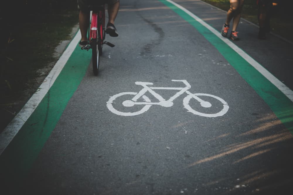 Équipement 2 roues piste cyclable