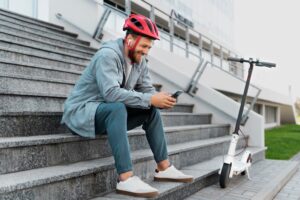 Borne de recharge trottinette