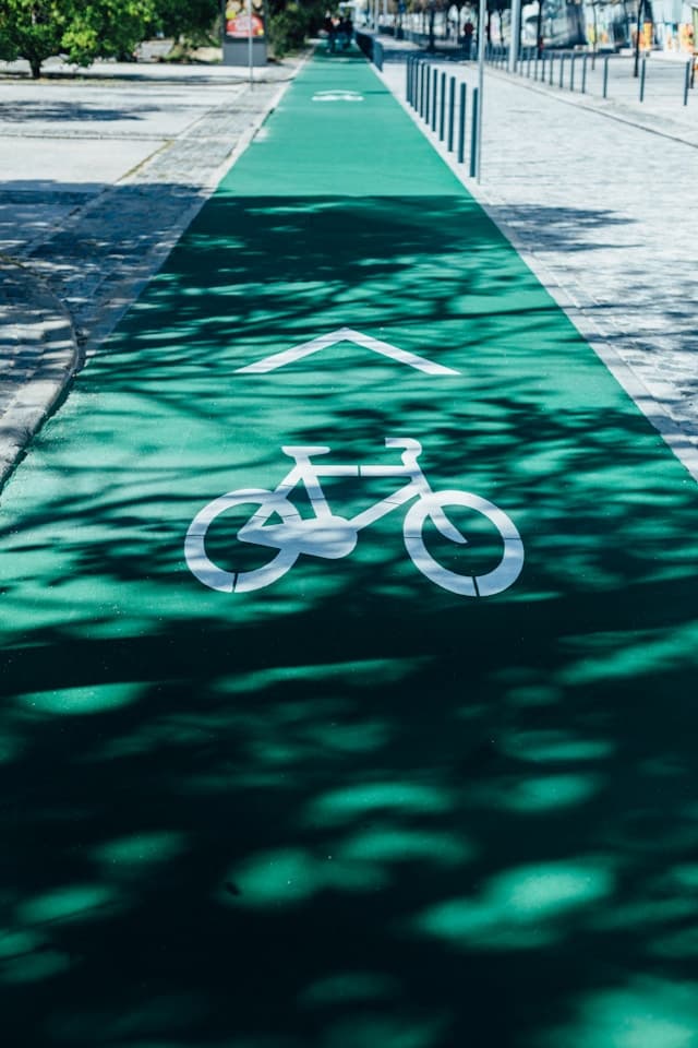 plan velo Plan vélo : quelles solutions concrètes pour augmenter l’usage du vélo en ville ?